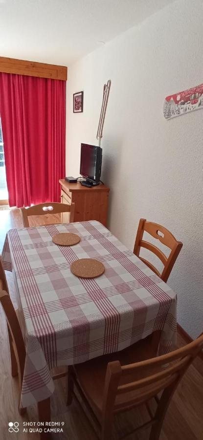 Studio Chamrousse 1700 Pour 4 Personnes - Au Calme - Avec Wifi Eksteriør bilde